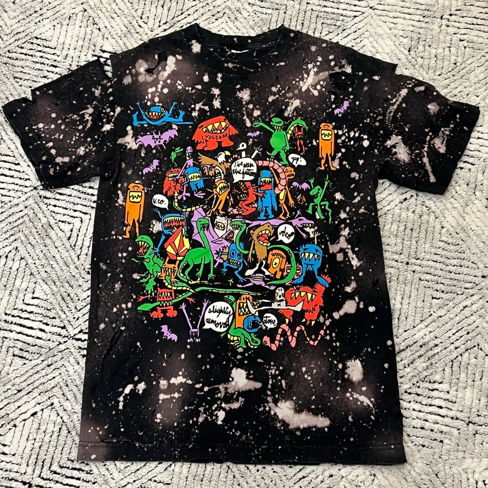 One Of A Kind Vintage Volcom T-Shirt